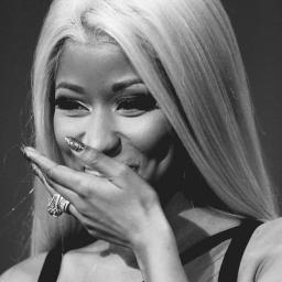 Hi guys, whatsup ? LOVE YOU ALL ♥ BARBZFOREVER !! #barbz #teamminaj #barbzforever #nickiminaj #love