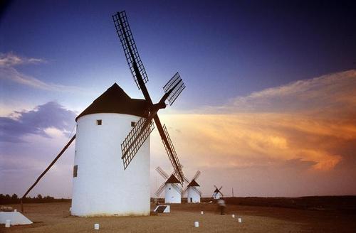 Viva el Rey, Viva España y Viva CAMPO DE CRIPTANA