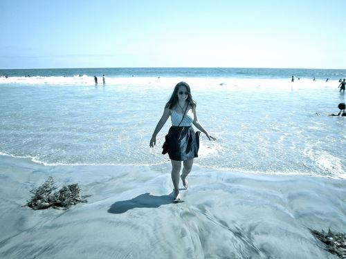 Writer, traveler, curious about the world, lover of good music, long laughter, and amazing food. Mexican/American.