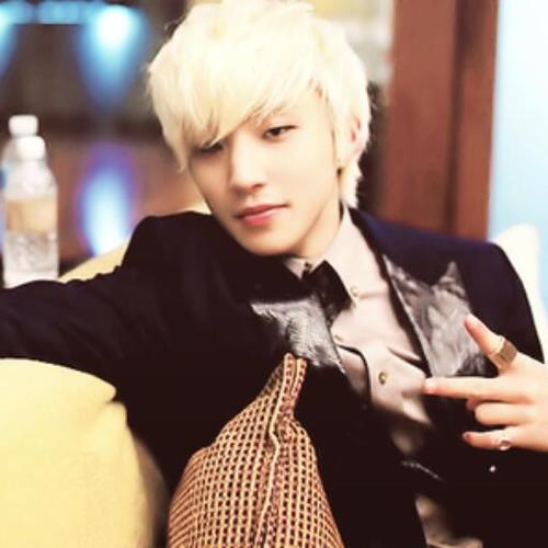 [V] @Caferplay @Bandung_RP #sundaunited | kakaknya @swagahri | single | Urineun B.A.P yes sir!