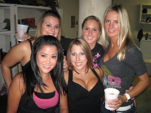 svalenz1984b's profile picture. 