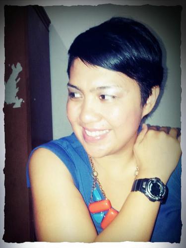 Mnc lifestyle and  love my family so much and do other jobs