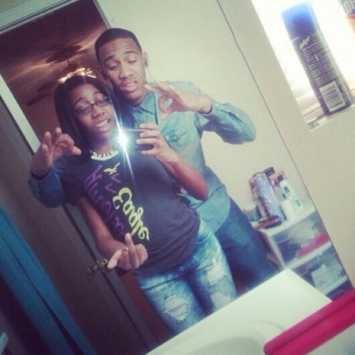 #PrettyGang | Bree's the name follow for a follow back thn follow my big bro @chrris_brownn ..!
