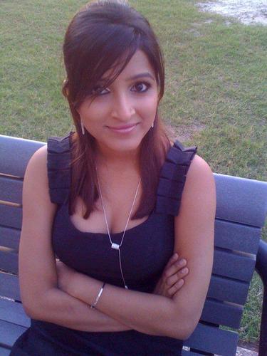 Sexy Indian Girls On Twitter I Posted A New Photo To Facebook 