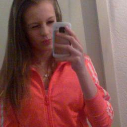 Love my siss  Wil je nooit meer kwijt Sws Red-Bull chickiess  -xxx- Dess,, x