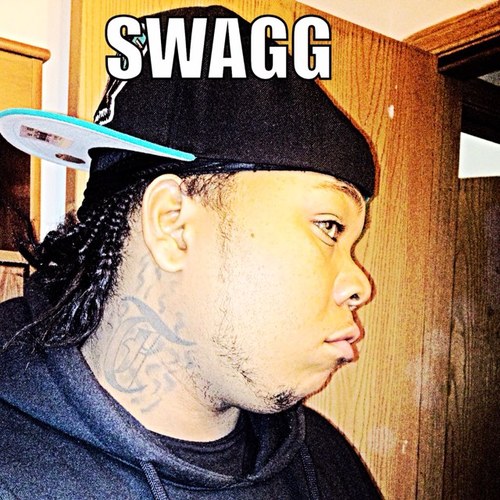 rellred23's profile picture. null