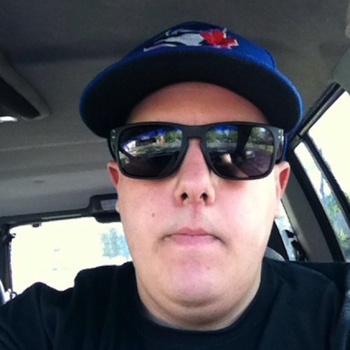 Shute_Tom's profile picture. 