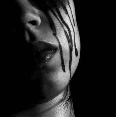 the_unwantedkid's profile picture. Im that girl that no one falls inlove with, they just fuck with my head and i end up getting hurt. I just wish instead of hurting me someone would fight for me.