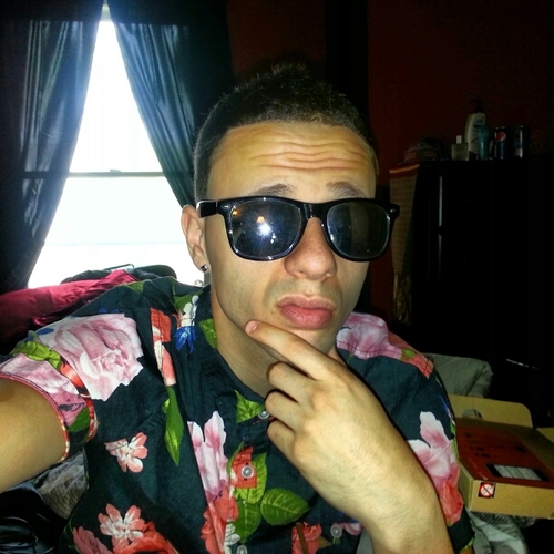 #TeamPlanez / #TeamMixBreed / #TeamJumpShotGood / #SlickDreams / #TeamTigs(.Y.) / #TheMoneyTeam #NWA #daddy to #Brody