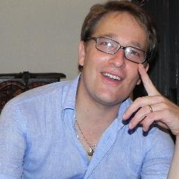 robemartu's profile picture. Giornalista impertinente dalla penna seducente