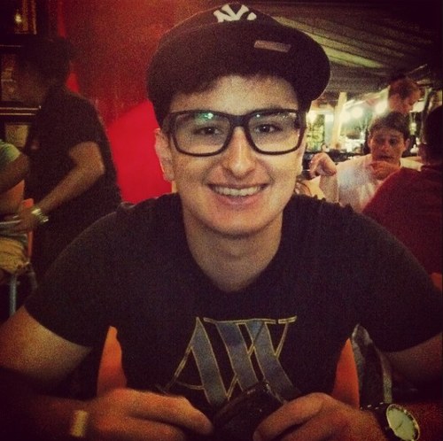 instagram: Caiomendoonca