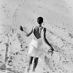 mirror077's profile picture. 