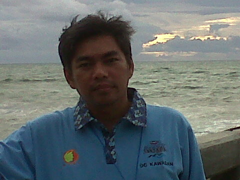 towo26's profile picture. Orang cerdas adalah yang paling banyak persiapannya untuk menghadapi maut. Follow me back.