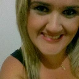 27 anos, Mãe,casada.
Dona do Fc @Brunozeiras.