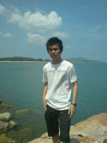 ApriadyyAprii's profile picture. Name: Apriady •| Age: 20 y.o •| Hometown: pontianak city •| Religion: Buddha •| My pin: 29E42D33 •| Mention for follback (っ˘▽˘)っ~