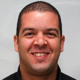 Professor Fernando Augusto Almeida Neves. Mestre em Gestão e Tecnologia Industrial SENAI/CIMATEC.