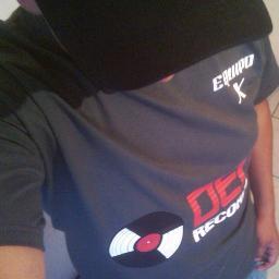 PROMOTOR EN @Delrecords y @nuevaeramusic1 nomas y fan de @gerardoortiznet