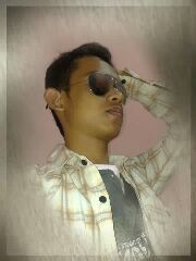 Enjoy and feel my life, get the taste !!
Now: Tangerang
Born: Cilacap
Work: -/-