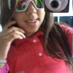 Sabbe?Sou Chatta;Ignorantte qddo preciso;Loka;Mto Irritante; Adoro Irrittar queiim eu Amoo... Mais Porém Mtto Feliiz :)
