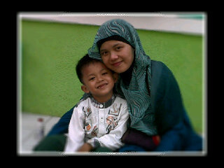 I'm a wife Imron rosadi & I'm mom Arrafi Laits Wardan