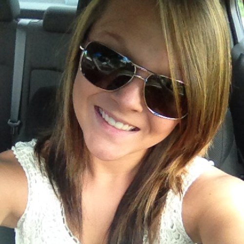 HannahMoisan14's profile picture. #collegelife #olympusathletics #NPCbikini
Hmu