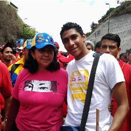 Revolucionario por siempre y para siempre Entre Chavistas nos seguimos!!!