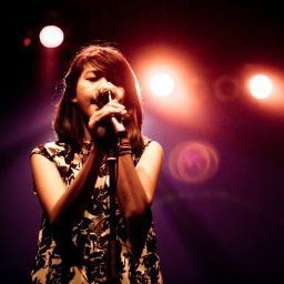 Melborne Designer | jazz singer |Contact person: Lola - 089685630644