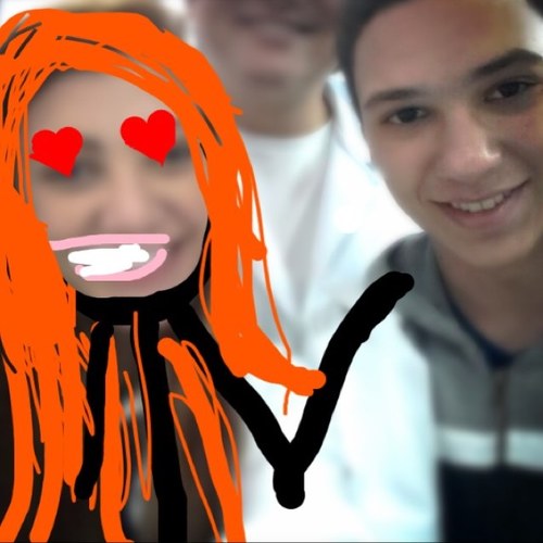 bh, 15 anos, xonado com a @iisadoranobre . SUA RUIVA LINDA, VEM CÁ DELICIA