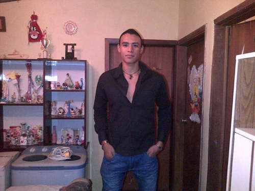 Venezolano de Corazon, Activo en los Deportes, Musica Y Buenas Cosas...Agredecido Con Dios y La Vida, Luchando Por Una Mejor Venezuela!!!!
