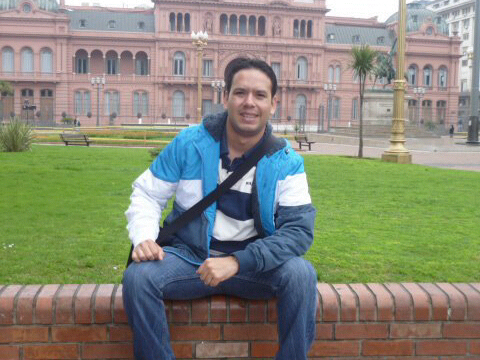 Licenciado en Administración Recursos Humanos.
Cristiano Católico -
Viajero frecuente ✈️🌎

Instagram: gustavoadolfo2410            
  
Facebook: Gustavo Adolfo