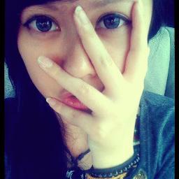 I am beautiful. And anyone that tries to tell me less than that is #Pathetic.  own by @IemanAathif ©