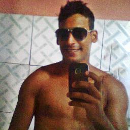 fam_melo's profile picture. 