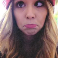 Stay Strong ♥ i love demi and One direction Maroon 5 and twins