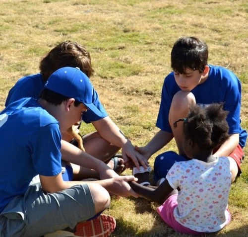 GODabove_'s profile picture. GOD IS NUMBER ONE. Galatians 1:10
 hebrews 13:16