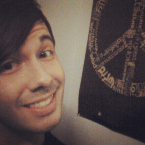 Tweeting about awkward situations and other shit. owned by @mrcodyalexander