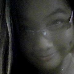 good girl, love music, love to play instruments, kind, simple, and loves -- Daniel Padilla! 3