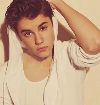 KatieRahul's profile picture. I'm not a f̶a̶n̶ . I'm a Belieber.♥. Justin followed me on 28 jan, dmed me on 15 march rted me 2 times and ive met him 6 times!! NO im just joking♡♥♡