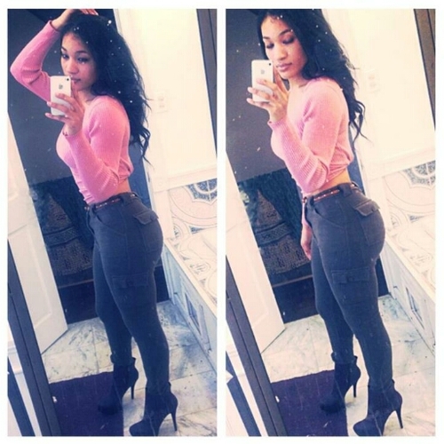 Measurments:36-24-36.  Height:5'2(157 cm).  Weight:125 lbs.(52 kg) Model/Dancer/Actress.