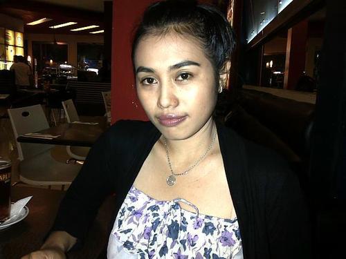 Trixie_Naurah's profile picture. Ikut alur yang aman saja