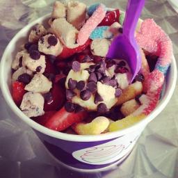 Hours:
Sun-Thurs: 11:30am-10:00pm
Friday and Saturday: 11:30am-11:00pm