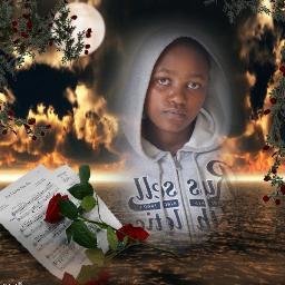 Still striving to appear on the Forbes Magazine.Accepts change for the better.

  #TeamChelsea .
