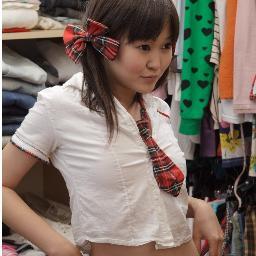Sweet cute and hot asian girls, 30 new galleries a day.  18+ only