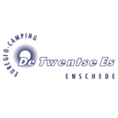 #Stadscamping De Twentse Es ligt aan de ene kant in het groen, aan de andere kant aan de rand van de stad #Enschede. Bijna in Duitsland, toch nog in Nederland.
