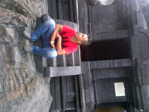 poetradwee's profile picture. 