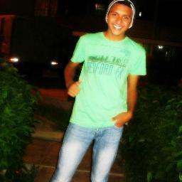 jksjaks Soy super chevere, carismatico, Animado, Encantador, Divertido, Practico y  Algo Interesante :D
