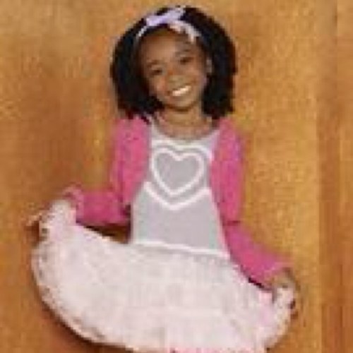 Zuri Ross here! The cute adorable Zuri. I live with my sister Emma, my annoying brothers Ravi and Luke, and my crazy nanny Jessie. [roleplay] Skai @officialskai
