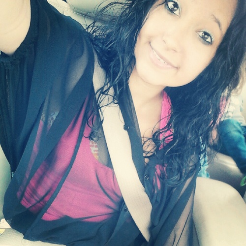 #Team Prettyy ♡ Follow Me I'll Follow Backk Go Follow My Kuszoo @JUiCY_JASSY_JAY