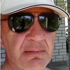 hotblacksea's profile picture. Врач, информированный оптимист, циник.