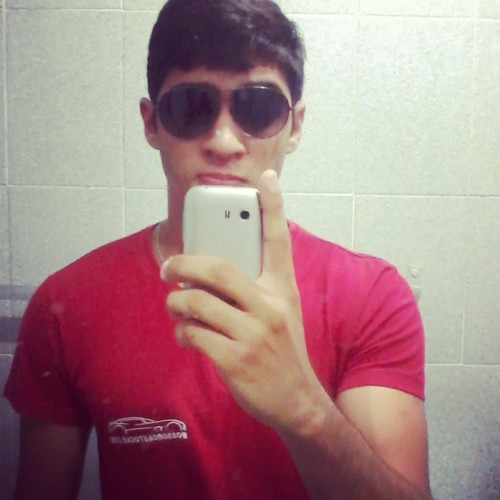 Flamenguista com orgulho e Sócio/Diretor do http://t.co/jKvjFYejIl