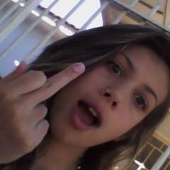 amo a @_kaliandraeidt e a @de_Lelly bj bj recalque :*